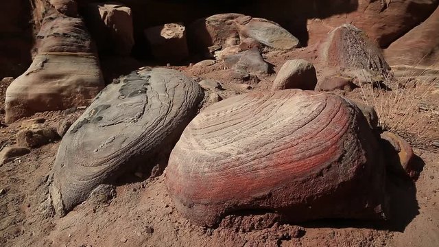Beautiful stones in Petra, Jordan, camera lens with polarisation filter
