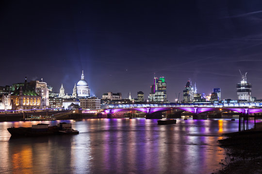 Night photo of Blackfriars Bridge, City of London, St. Paul's Cathedral, River Thames