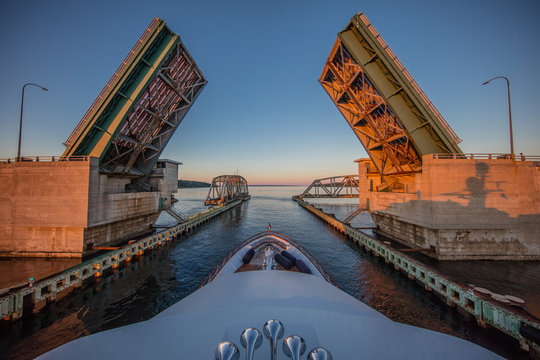Tight squeeze at Bras D'or