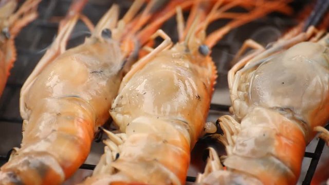 Grilled shrimp on stove