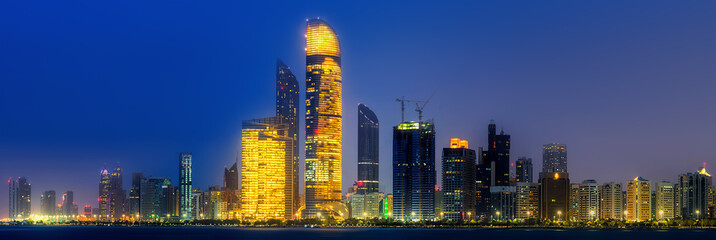Fototapeta premium Abu Dhabi Skyline