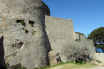 Fototapeta na wymiar Festung Sainte-Agathe auf Porquerolles Cote d´Azur