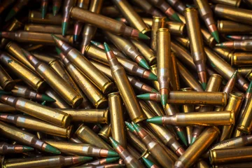 Tuinposter assault rifle bullet © singha103