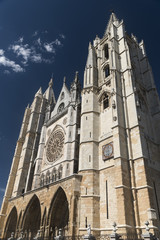 Fototapeta na wymiar Leon (Spain): cathedral exterior