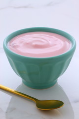 Berries french style yogurt