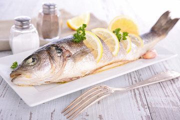 grilled fish and lemon