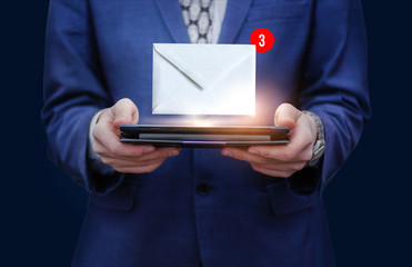 Came mails on your tablet.