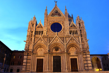 Fototapeta premium Duomo Santa Maria Assunta, in Siena, UNESCO World Heritage, Tuscany, Italy, Europe