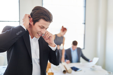 Entrepreneur am Smartphone