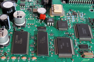 Circuito electrónico con microchips