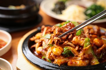 jeyuk bokkeum. stir-fried spicy pork.