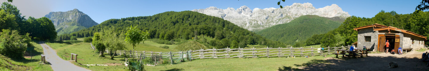 Panoramic view of the refuge of Vegabaño in the Picos de Europa 