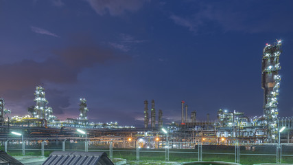 Fototapeta na wymiar Petrochemical industrial plant at dusk
