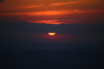 Fototapeta na wymiar Sunset at Phu Kradung National Park, Thailand