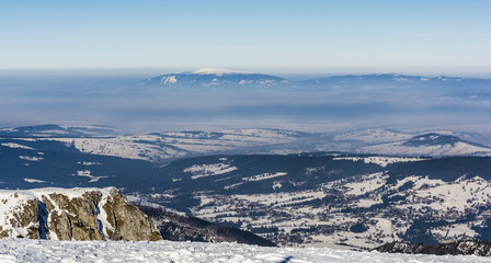 Fototapeta na wymiar Smog seen from the peak in the Tatras.