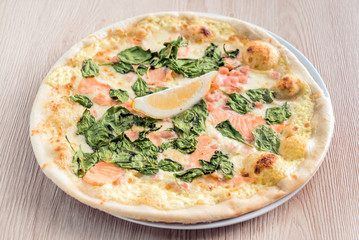 seafood pizza