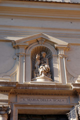 Fototapeta premium Walking along the streets of Trastevere, Rome