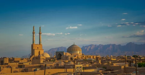 Foto op Plexiglas Zonsondergang over de oude stad Yazd, Iran © javarman