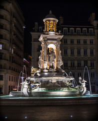 Fototapeta premium Fountain on Jacobin's square in Lyon