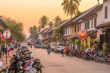 Deurstickers Street in old town Luang Prabang © f11photo