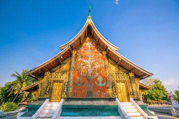 Naklejka premium Wat Xieng Thong, the most popular temple in Luang Pra bang