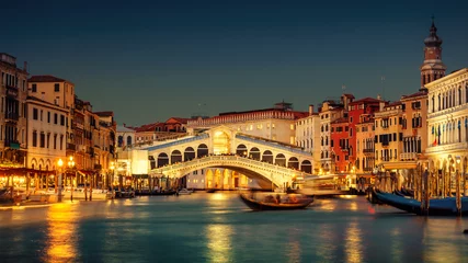 Fotobehang Grand Canal and Rialto Bridge, Venice © QQ7