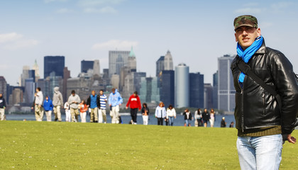Soldier returns home, New York City
