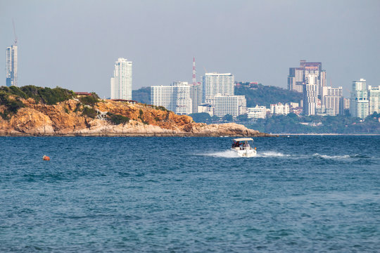 baot heading to Koh Khrok