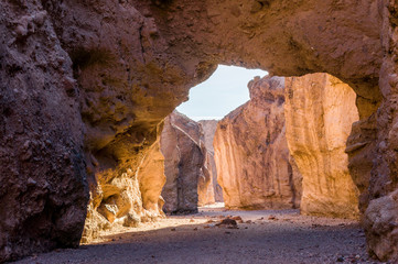 Natural bridge, Death Valley, CA, USA © Laurens