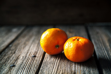 Mandarin on a wooden background. fresh fruits. healthy food