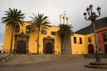 Fototapeta na wymiar San Francisco monastery exterior and main square in Garachico town in Tenerife