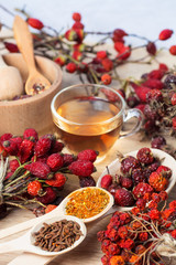 Medicinal plants and herbs composition: Dog rose, bunch branch Rosehips, types Rosa canina hips, essential oil. bunch, Tea strengthens the immune system 