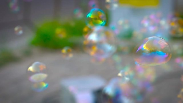 Soap Bubbles In Real Time Dof