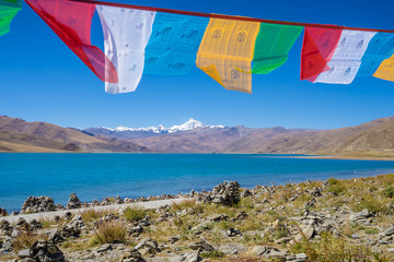 Beautiful landscape picture of Yamdrok lake in Tibet