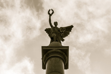 Fototapeta na wymiar Top of Sunderland War Memorial at Mowbray Gardens in Sepia