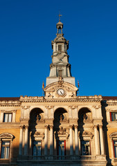 Paesi Baschi, 26/01/2017: vista del municipio di Bilbao, il cui edificio fu costruito nel 1892 da...