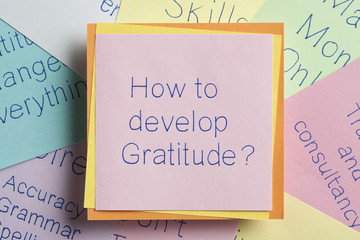 How to develop Gratitude written on a note - obrazy, fototapety, plakaty