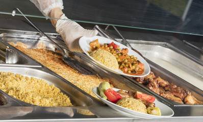 full lunch service station