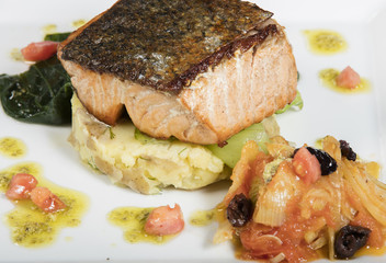 grilled fresh samon fillet with vegetables