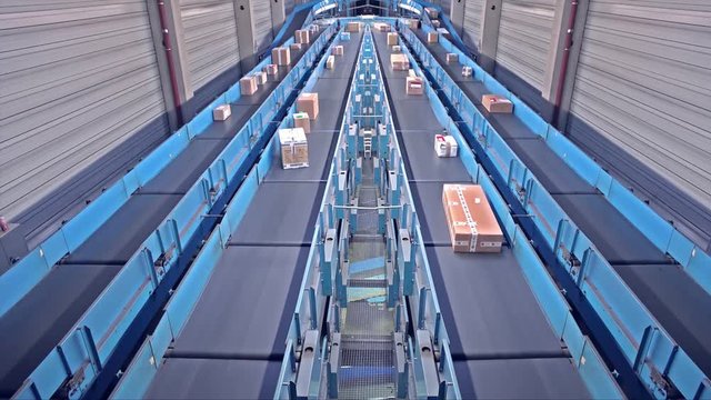 Parcels on conveyors - time lapse