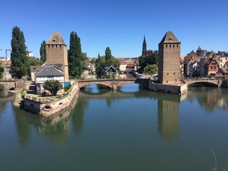 Fototapeta na wymiar Canale principale di Strasburgo, Alsazia, Francia