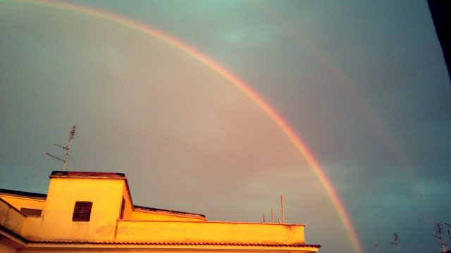 arcobaleno in citt&agrave;