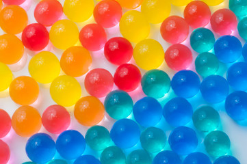 Color balls, colored polymer gel, hydrogel beads