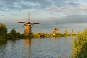 Kinderdijk Windm&uuml;hlen 