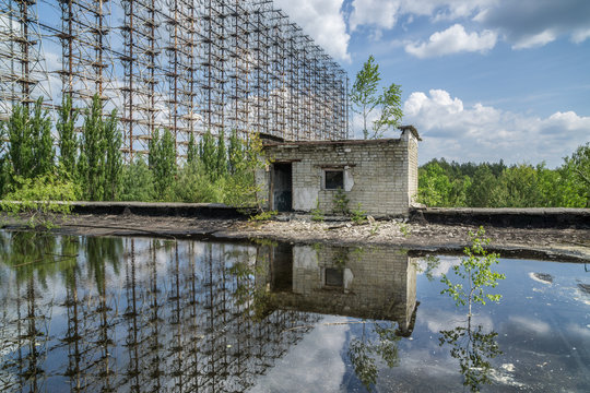 Antenna of Soviet OTH-Radar Duga-3, the outer-space communication centre, Chernobyl