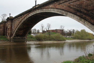 Fototapeta na wymiar Grosvenor Bridge Chester