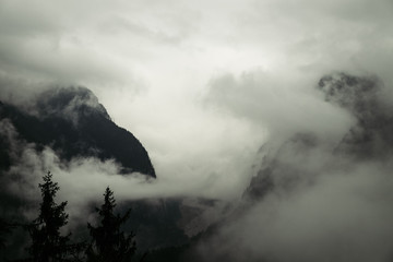 Dunkle Wolken im Berchtesgadener Land