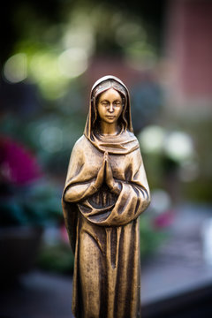 OBLATEN Maria Mutter Gottes Engel Nr SCHMUCKRELIEF beidseitig bedruckt 452 
