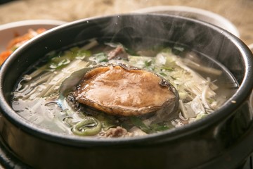 jeonbok galbitang. Abalone and Short Rib Soup.