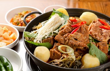 Ugeoji gamjatang. Pork Back-bone Stew with cabbage.